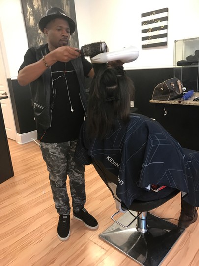 Thomas Moses Stylist Book Online With Styleseat