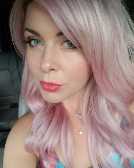 Amanda Barker Stylist Book Online With Styleseat