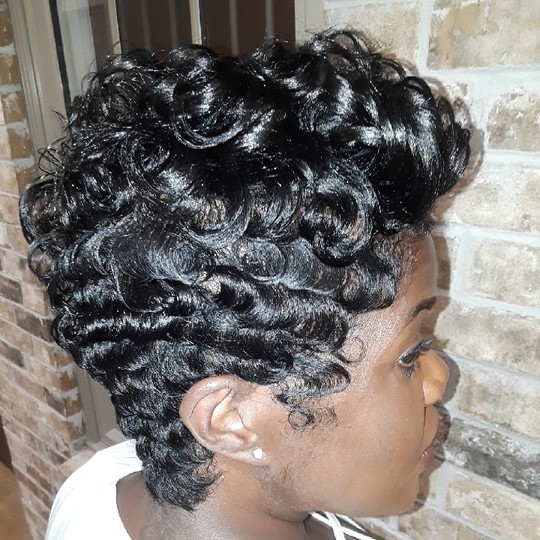 Deshawndra Gross Stylist Book Online With Styleseat