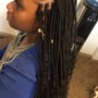 Med Kinky Twist shoulder