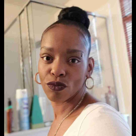 Larissa Davis Nail Technician