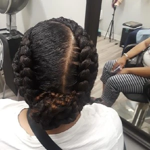 Here's Why You Should Always Wash Plastic Synthetic Braiding Extensions