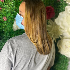 The Silkpress Lounge Stylist