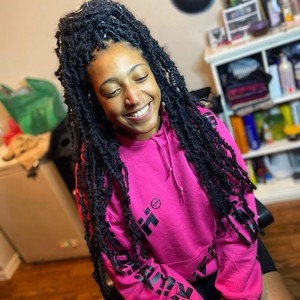 Kaileh "Kay" Wooten Cosmetologist photo 3
