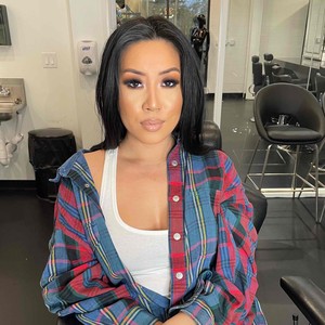 Tonia Odunsi Makeup Artist