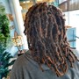 Micro locs retie 4-6 weeks ( new growth ONLY 4 to 6 weeks ))