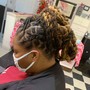 Loc curls/ pipe cleaner curls