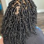 Short Knotless w/ curls