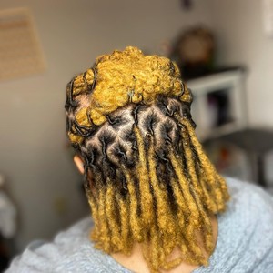 Kaileh "Kay" Wooten Cosmetologist