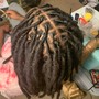 Small Kinky Twists