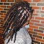 Loc retwist and style