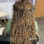 Crochet-Braids, Locs, Twists