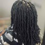 Loc retwist medium to large