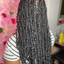 Small Bohemian Knotless Braids