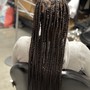 Medium Senegalese twists