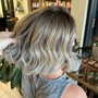 Shampoo and blowdry - short hair (above shoulders)