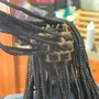 Triangle knotless Box Braids