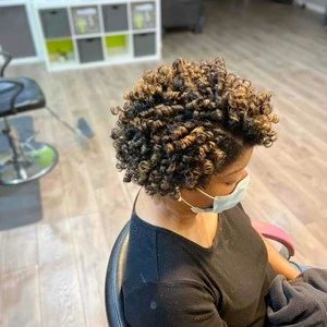 Roller Set Near Me: Evansville, IL | Appointments | StyleSeat