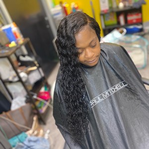 Jaimie Adams Cosmetologist
