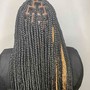 Smedium Box Braids bra strap length