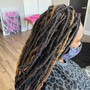 Layered Curly Knotless (Med)