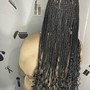 Medium knotless Braids/Mid back