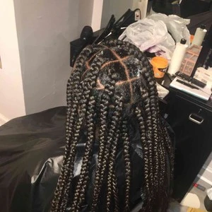 Box Braids Near Me: Cleveland, OH | Appointments | StyleSeat