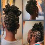 Feed-in Ponytail/bun (small)