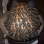 Instant Locs (Large) + Loc Style (Upcharge for 2-Strand Twists, Twist Outs, or Rod/Curly Styles)