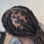 Small 2 strand Twist