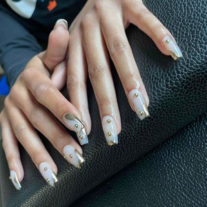 LV nails Louis Vuitton Cherry Blossom  Gucci nails, Acrylic nails coffin  short, Short square acrylic nails