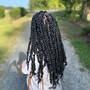 Small Senegalese Twists