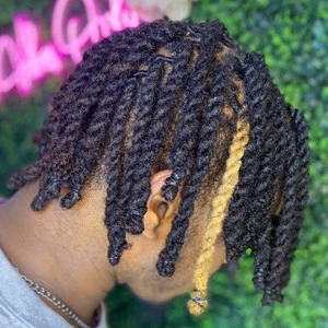 short curly box braids