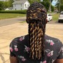 Large knotless Box Braids