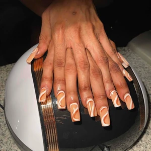 Acrylic Nails Near You in Oakland  Best Places To Get Acrylics in Oakland,  FL