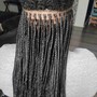 Med/Small knotless Braid