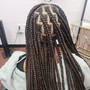 Small Knotless braids