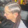 Top layer feed in braids with knotless