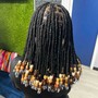 Knotless shoulder Bob w/Beads