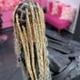 Large knotless braids (curly hair can be added)