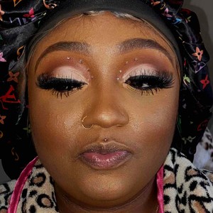 GabBee James - TRAVELING MUA photo 5