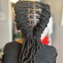 Crochets on locs