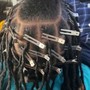 Loc Retwist (Top Of The Head)