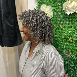 The Silkpress Lounge Stylist photo 5