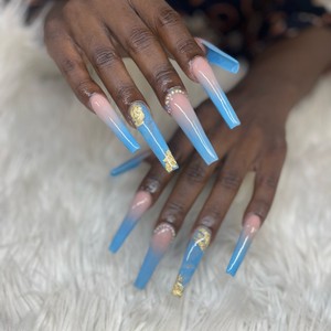 Tabitha Warner Nail Technician