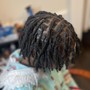 Small Goodess Knotless Braids