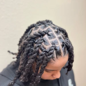 31 Hairstyles With Braids for Black Women to Try - StyleSeat