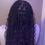 Medium knotless Braids