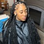 Short med Knotless braids