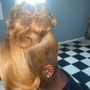 Sleak ponytail on natural hair